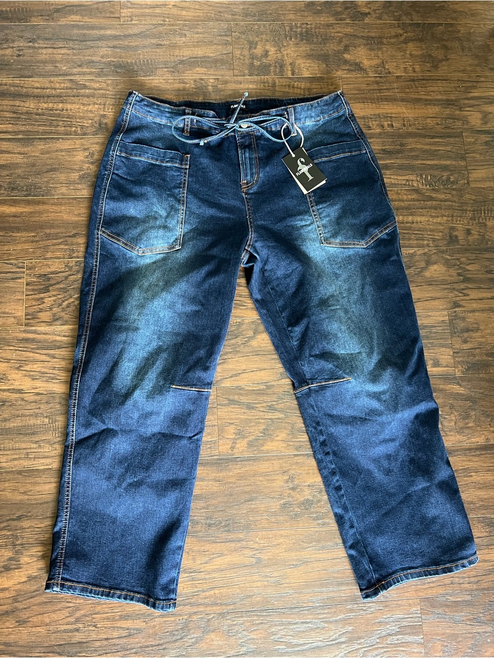 Flamingals NWT Women's Mid Waist Straight Leg Drawstring Cropped Jeans 3XL
